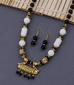 Fancy Desgine Black Mala Pearl Necklace Set For Women Girls