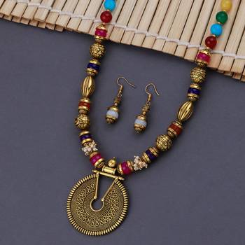Gold Plated Multi Pearl Elegant Look Mala Necklace Jewellery For Women And Girls 1