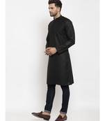 Men Black Cotton Solid Straight Kurta