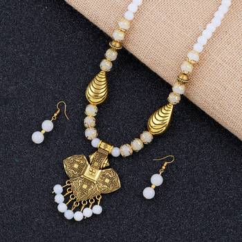 Designer Pearl Necklace Set Jewellery For Womwn Girls 1
