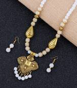 Designer Pearl Necklace Set Jewellery For Womwn Girls