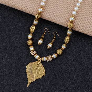 Fancy Gold Plated Leave Desgine Pendant Mala Pearl Necklace Set For Women Girls 1