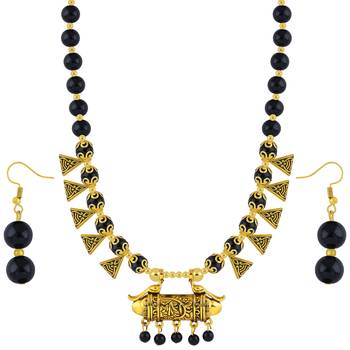 Gold Plated Black Pearl Designer Look Necklace For Women And Girls 2