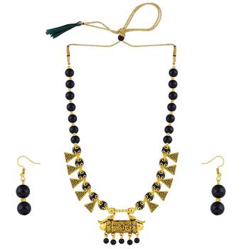 Gold Plated Black Pearl Designer Look Necklace For Women And Girls 3