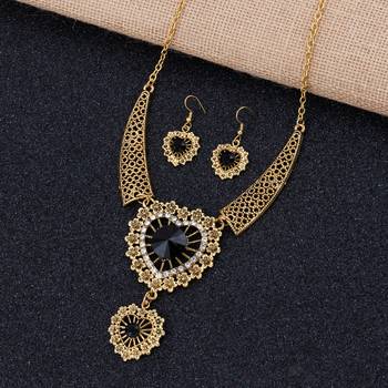 Gold Paletd Designer Necklace Set For Girls And Women 1