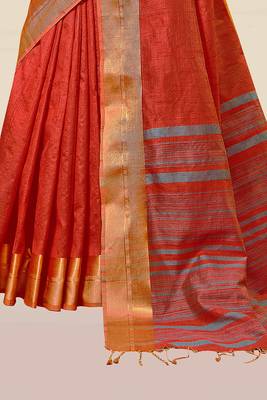 Red woven banarasi silk saree with blouse 3
