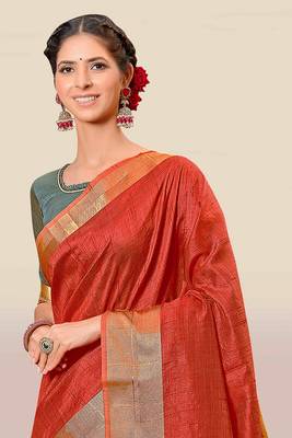 Red woven banarasi silk saree with blouse 4
