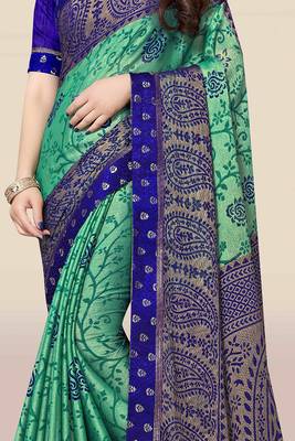 Green printed chiffon saree with blouse 2