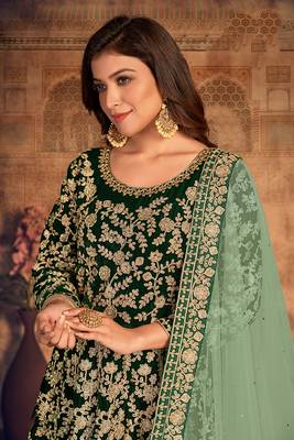 Dark-green embroidered velvet salwar 4