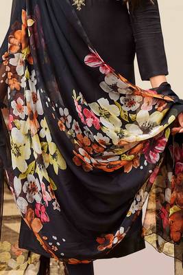 Black embroidered chanderi salwar 4