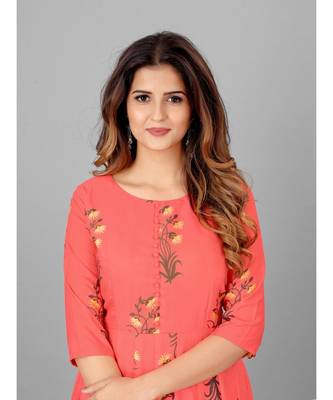 Women Peach Printed  Kurta 5