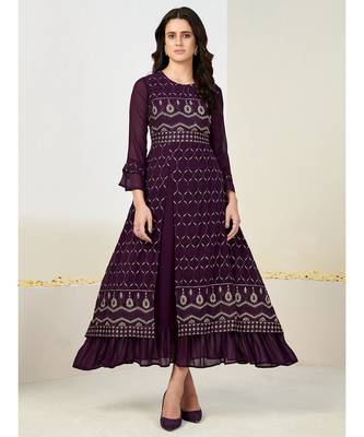 Women Burgundy-Coloured & White Embroidered Sequins Tiered Layered  Kurta 3