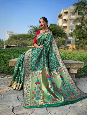 Green color Patola Paithani Silk Sarees 3