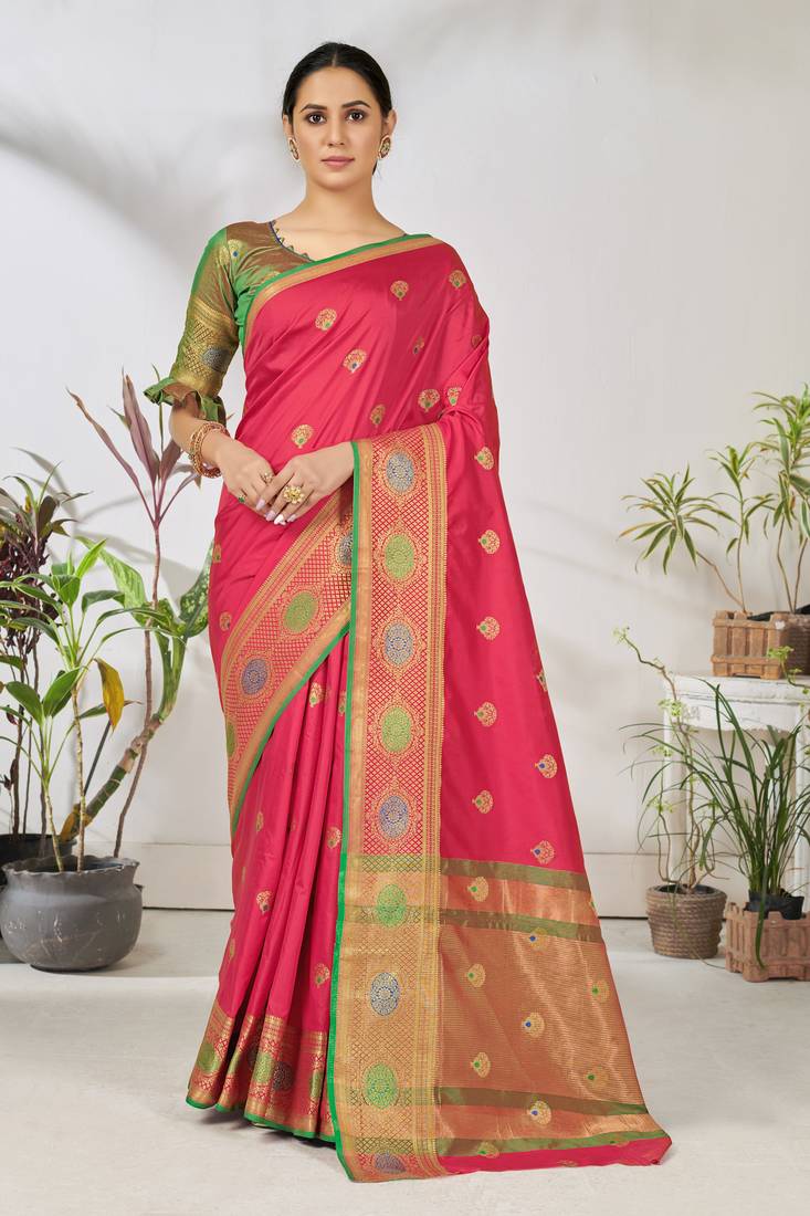Pink woven lycra saree with blouse