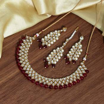 Maroon necklace-sets 1