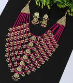 Pink necklace-sets