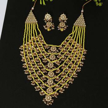 Yellow necklace-sets 1