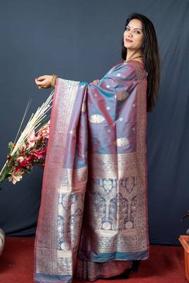 Multicolor hand woven kanchipuram silk saree with blouse 3