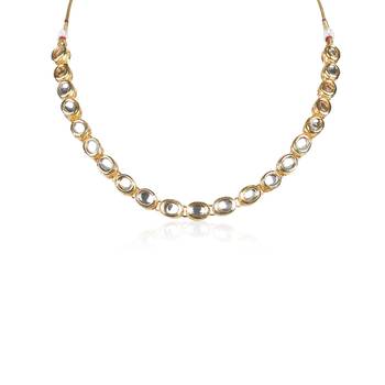 Elegant Single Line Gold-Plated Kundan Studded Handcrafted Jewellery Set for Women 3