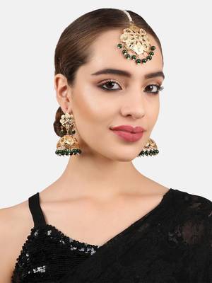 Green pearl jewellery 1