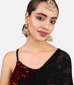 Gold pearl jewellery