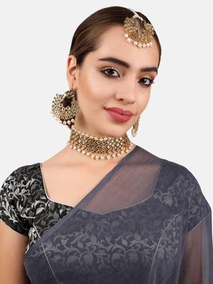 Gold pearl jewellery 1