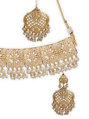 Gold pearl jewellery 2