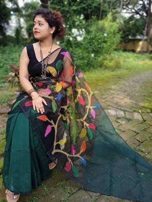 Leaf Buti Motka Muslin Jamdani Saree 2