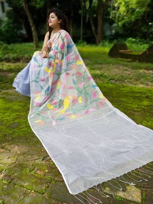Leaf Buti Motka Muslin Jamdani Saree 3