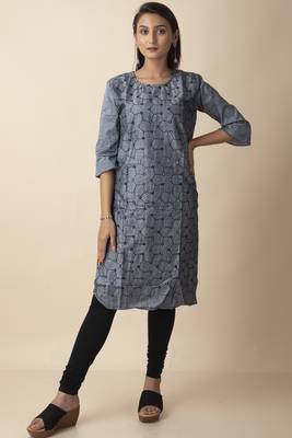 Mihika Cotton Women's Stitched Designed Kurti With Mirror Works 2