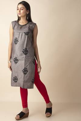 Maira Cotton Women's Embroidery Plant With Flowers Designed Kurti 3