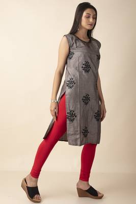 Maira Cotton Women's Embroidery Plant With Flowers Designed Kurti 4