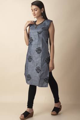 Maira Cotton Women's Embroidery Plant With Flowers Designed Kurti 3