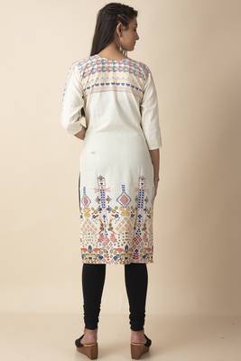 Pihu Cotton Women's Embroidery Ethnic Patterned Designed Kurti 5