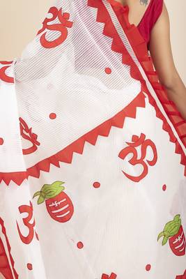 Om  Designed Noiel Applique Work Saree 5