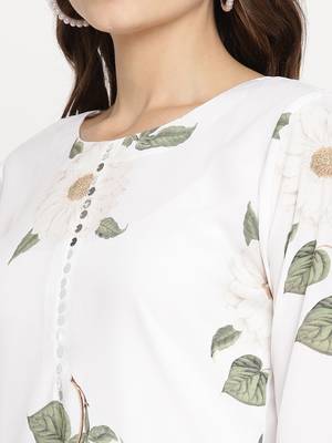Ahalyaa Wome's White Crepe Digital Print Kurta Palazzo Set With Dupatta 3