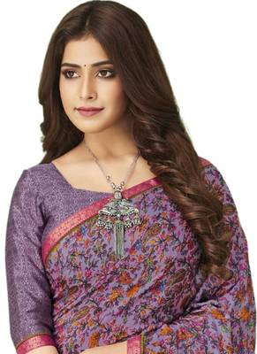 Purple plain crepe saree with blouse 2