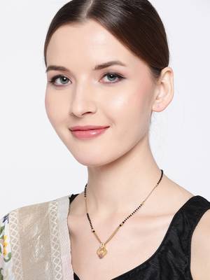 Gold cubic zirconia mangalsutra 1