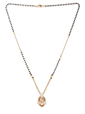 Gold cubic zirconia mangalsutra 4