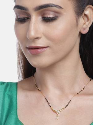 Gold cubic zirconia mangalsutra 1