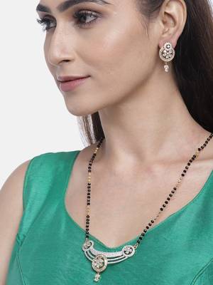 Gold cubic zirconia mangalsutra 1