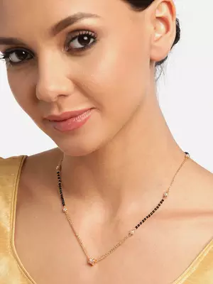 Gold cubic zirconia mangalsutra 1