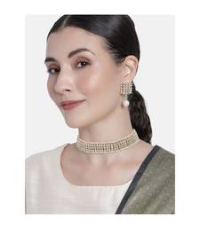 Traditional White Pearl & Kundan Studded Choker Necklace Jewellery Set For Women   