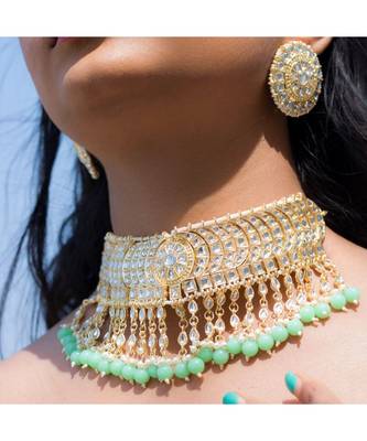 Traditional White Pearl & Kundan Studded Choker Necklace Jewellery Set For Women    4