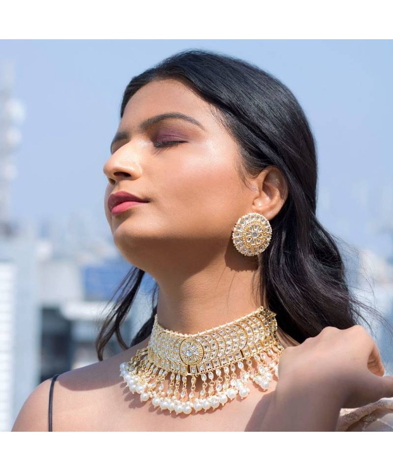 Traditional White Pearl & Kundan Studded Choker Necklace Jewellery Set For Women   