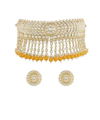 Traditional White Pearl & Kundan Studded Choker Necklace Jewellery Set For Women    2