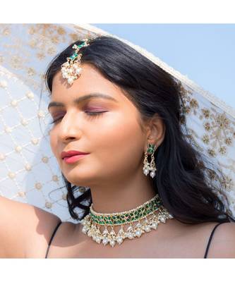 Traditional White Pearl & Kundan Studded Choker Necklace Jewellery Set For Women    1