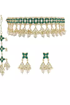 Traditional White Pearl & Kundan Studded Choker Necklace Jewellery Set For Women   