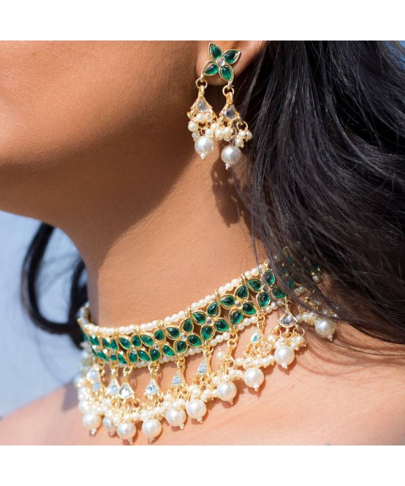 Traditional White Pearl & Kundan Studded Choker Necklace Jewellery Set For Women   