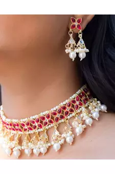 Traditional White Pearl & Kundan Studded Choker Necklace Jewellery Set For Women   
